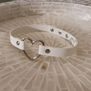 White Heart Shaped Choker Necklace, Silver Heart Pendant Choker